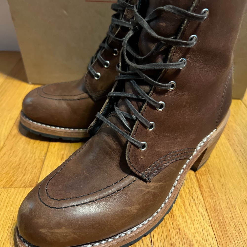 Red Wing Size 7 Ankle Boots